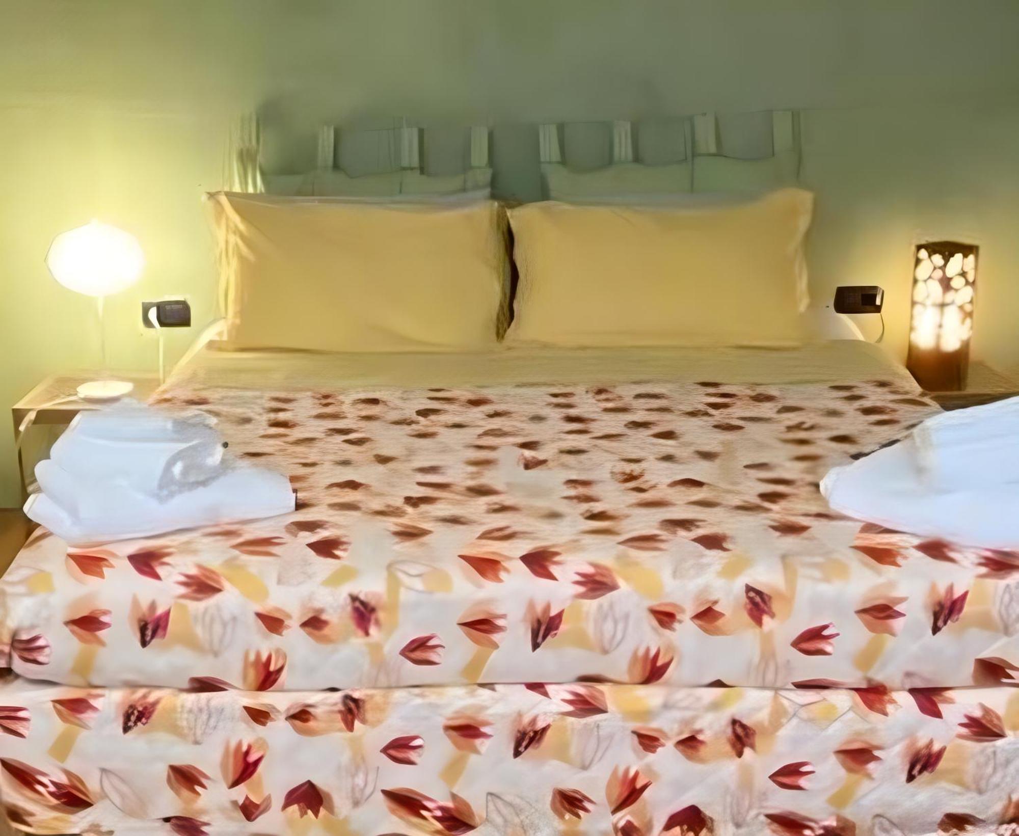 Notte Di Note - Home Hospitality ブスト・アルシーツィオ エクステリア 写真